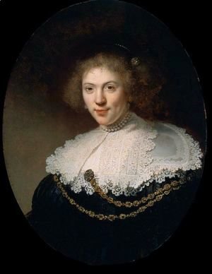 Woman Wearing a Gold Chain  1634